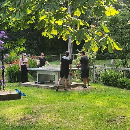 Red River Stables - Peaceful, Beautiful Grounds, Swimming Pool, Central Location For West Cornwall Camborne Buitenkant foto