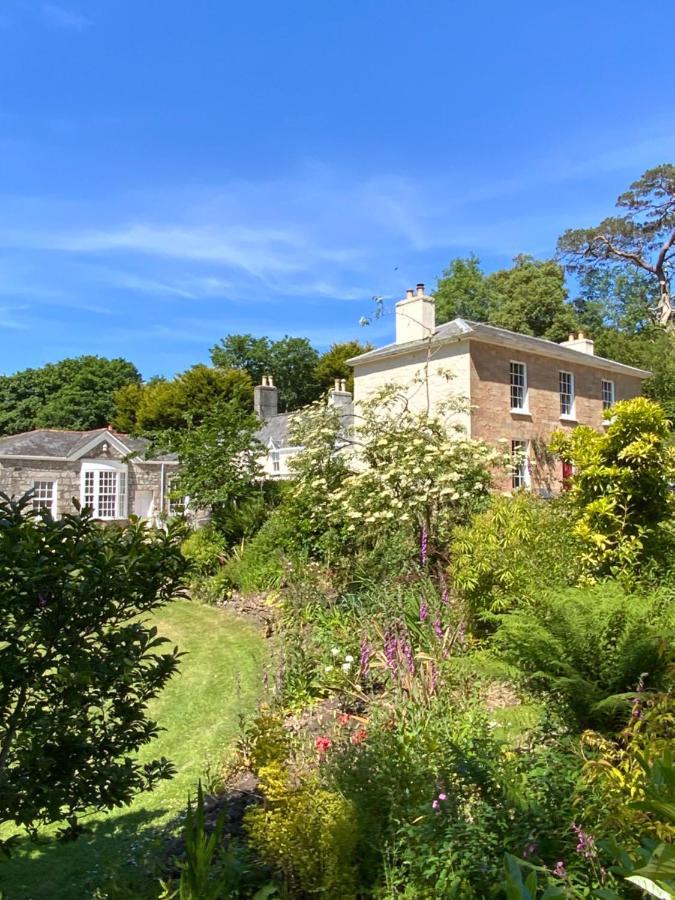 Red River Stables - Peaceful, Beautiful Grounds, Swimming Pool, Central Location For West Cornwall Camborne Buitenkant foto