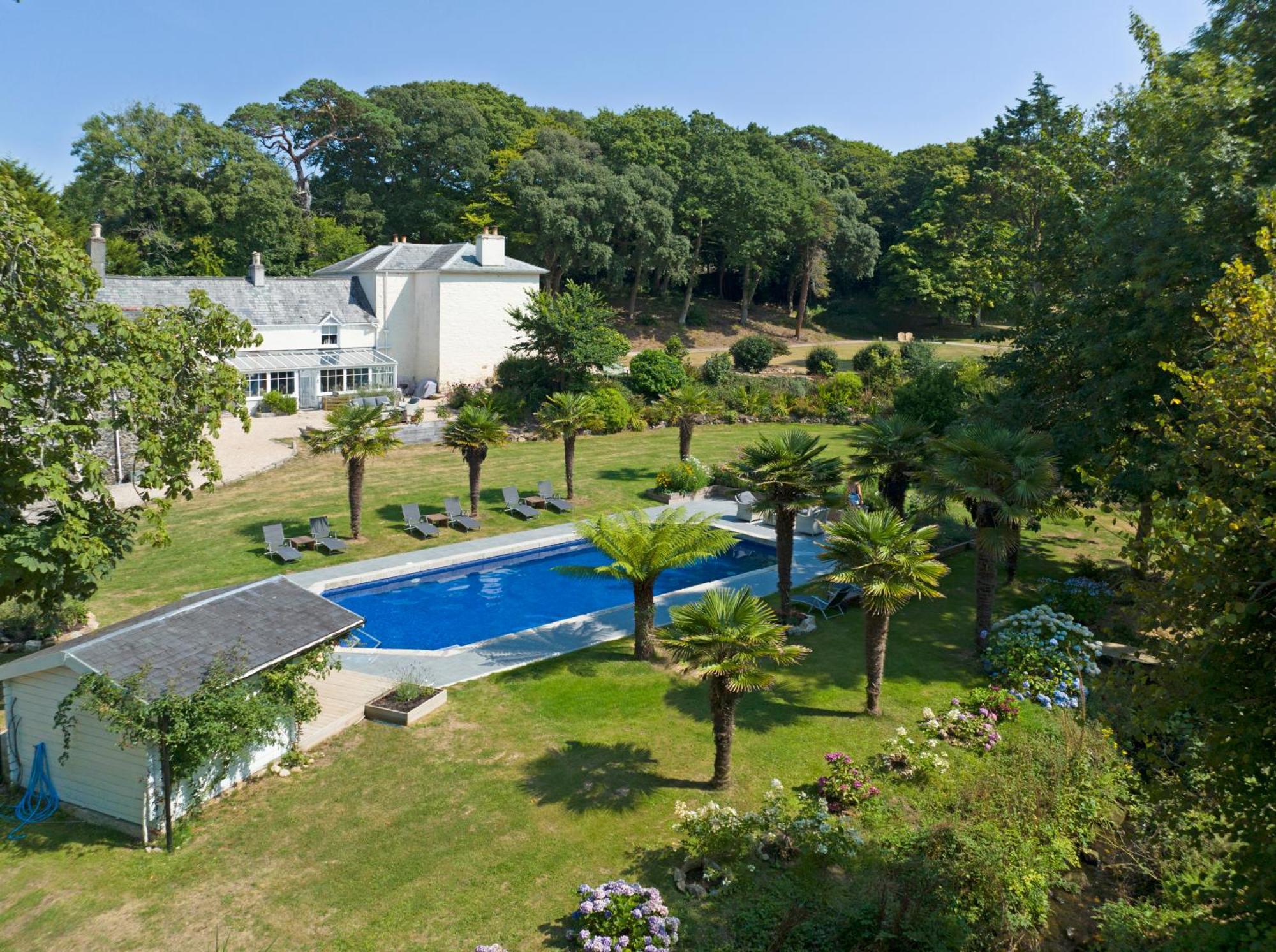 Red River Stables - Peaceful, Beautiful Grounds, Swimming Pool, Central Location For West Cornwall Camborne Buitenkant foto